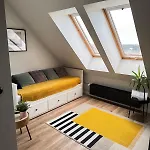 شقة Cozy Center With Gym & Terrace
