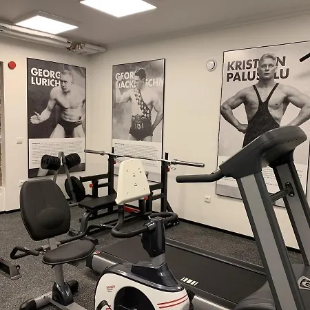 Cozy Center With Gym & Terrace 公寓