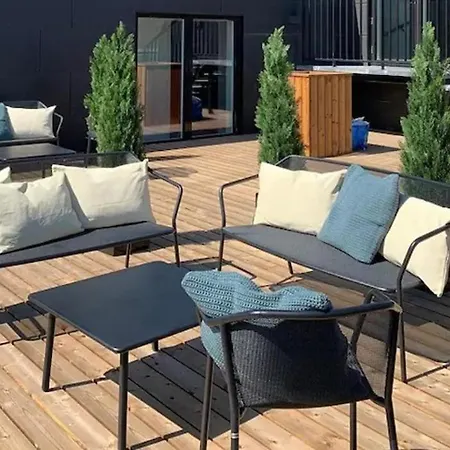 Apartment Cozy Center With Gym & Terrace Tallinn