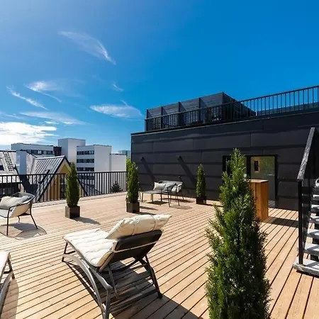 Apartment Cozy Center With Gym & Terrace Tallinn