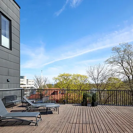Cozy Center With Gym & Terrace Apartment *