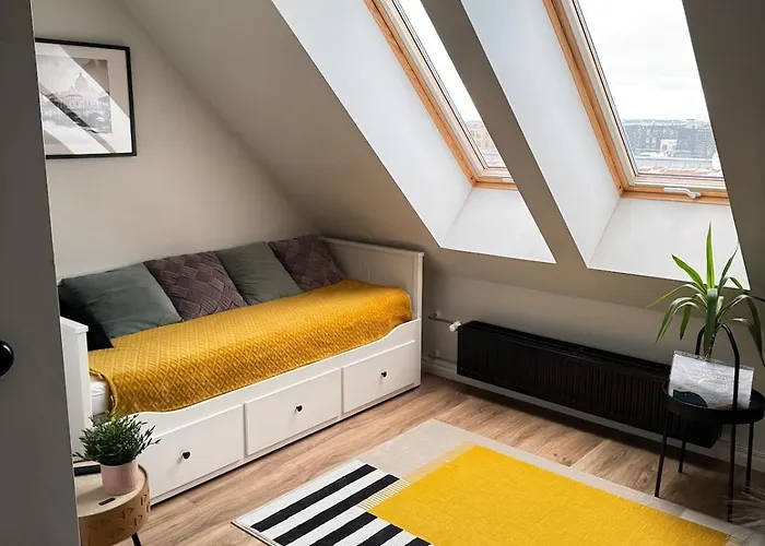 Apartmán Cozy Center With Gym & Terrace